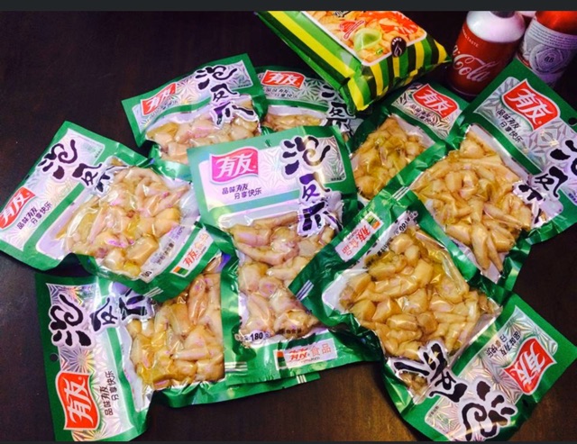 )HÀNG CÓ SẴNG SLL) Chân gà cay yuyu 210g