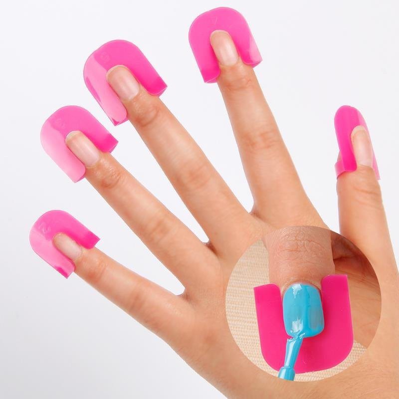 26 dụng cụ hỗ trợ sơn móng tay chống lem