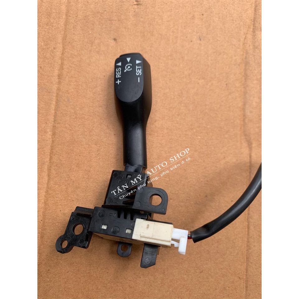 Công tắc cruise control Toyota Camry / Altis / Vios / Inova