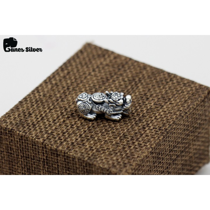 Charm Tỳ Hưu 1 Xu Chất Liệu Bạc Thái Cao Cấp Thương Hiệu Ganes Silver