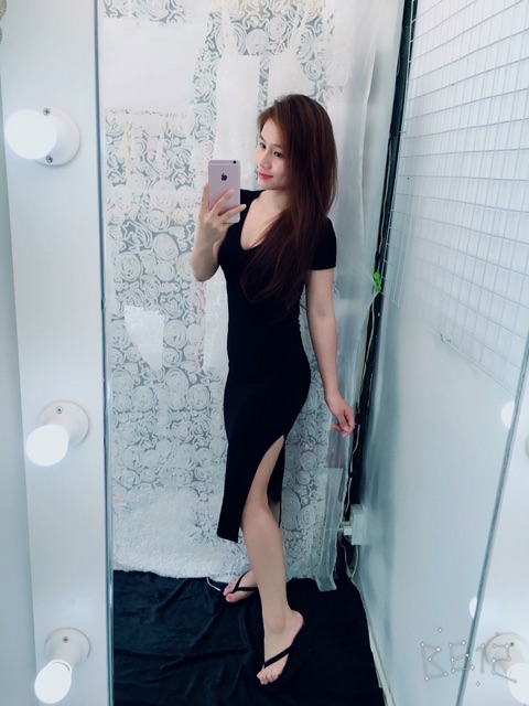 Váy Body Cổ Tim Xẻ Đùi - VN12