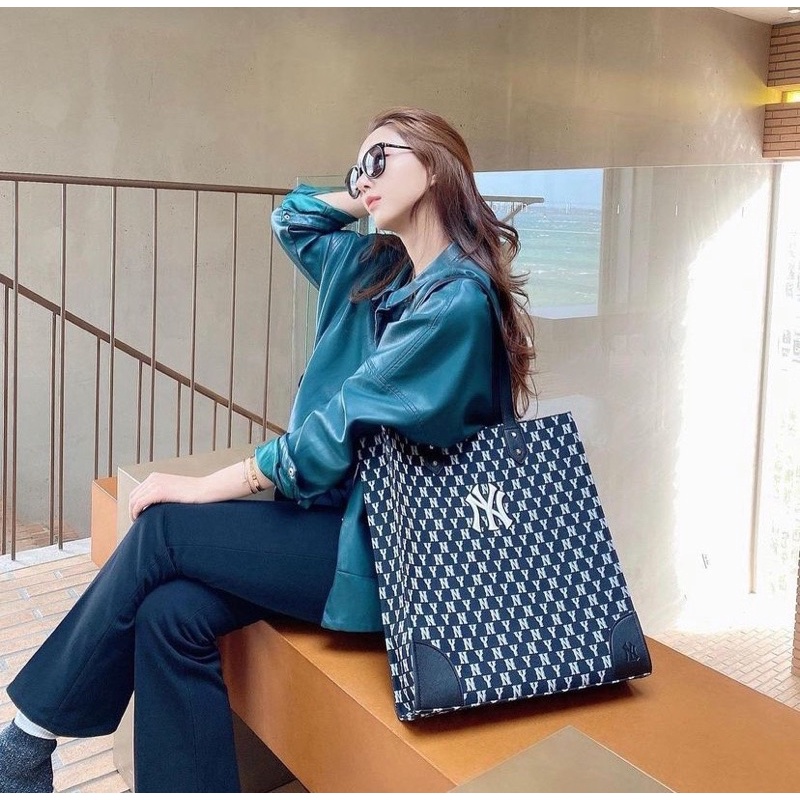 (TQXK 1:1) Sẵn túi tote  3 màu xanh đen vàng