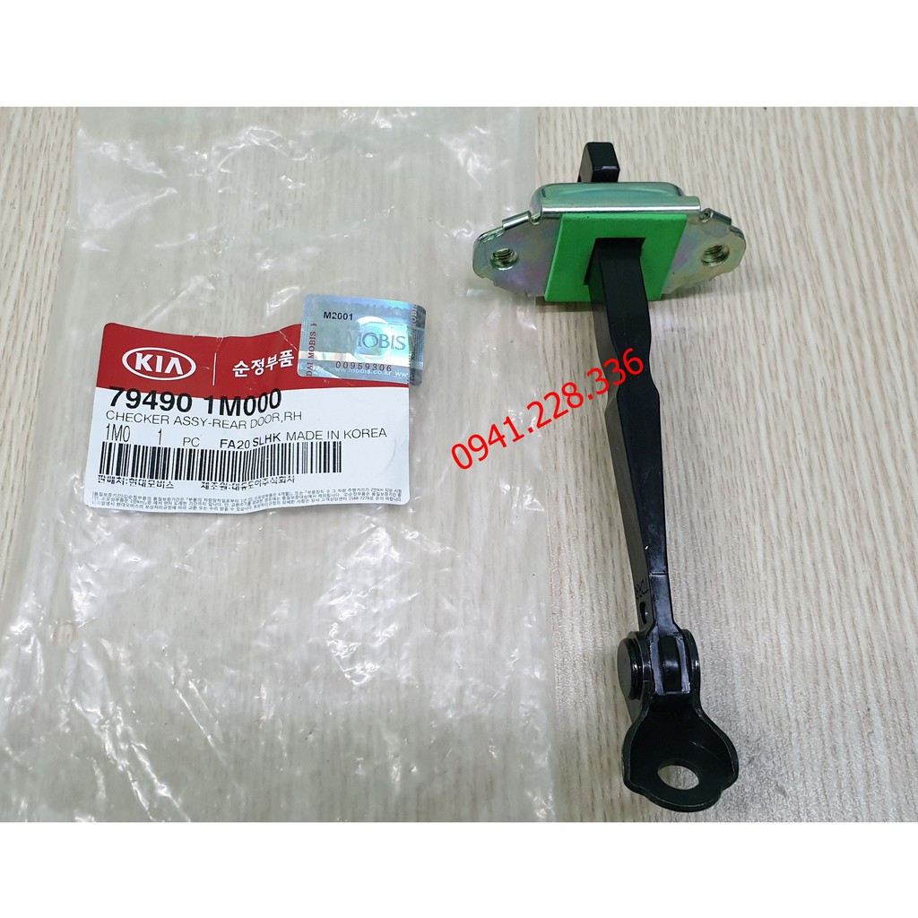 Hạn chế cánh cửa Kia Forte 2008-2013 chính hãng