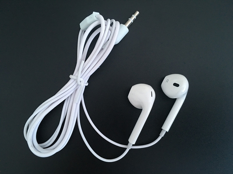 Tai nghe có dây trong tai Tai Nghe Mp3 / Mp4 Âm Thanh Sống Động Chất Lượng Cao Mp3Mp4 Tai nghe phổ thông giao diện lỗ tròn 3.5mm