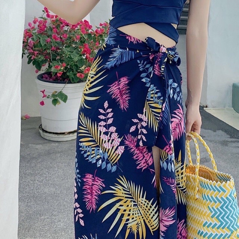 Bộ đồ bơi, bộ tắm đi biển bikini 3 mảnh áo croptop kèm khăn voan 8107