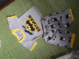 Set Batman