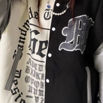 Áo Khoác Bóng Chày Dáng Rộng Có Thêu Chữ Phong Cách Châu Âu áo khoác hai màu đen trắng