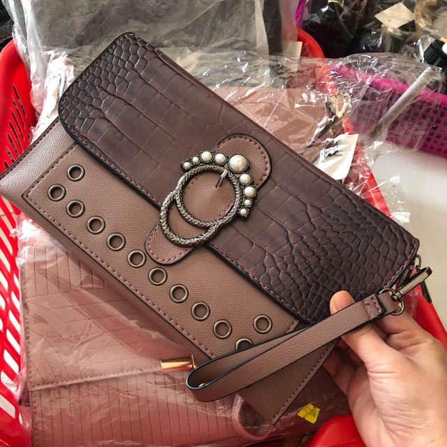 Sale ví da cao cấp ( đoàn phượng