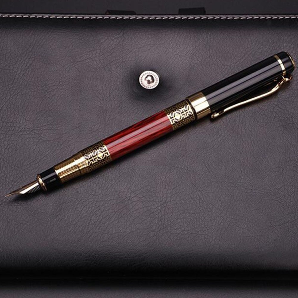 Bút bi ngòi 0.5mm kiểu dáng sang trọng