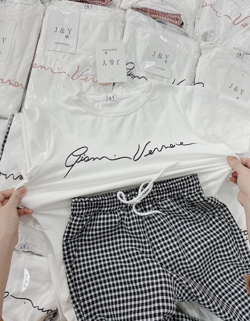 BỘ MẶC NHÀ NỮ QUẦN KẺ TRẺ TRUNG | BigBuy360 - bigbuy360.vn