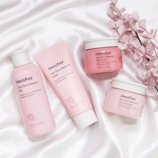 Bộ dưỡng da hoa anh đào mới ra của Innisfree