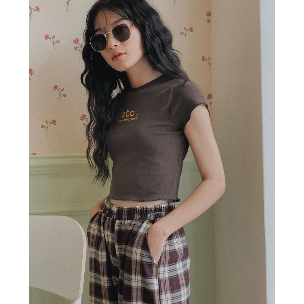 Áo thun croptop nữ ôm khoe dáng thêu chữ ETC 3 màu