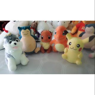 Sét chó alaska và bộ pokemon gồm 5 con