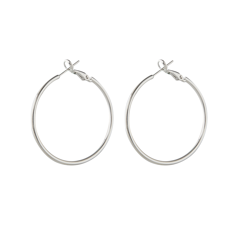 Hoa tai dáng tròn thiết kế đơn giản hợp thời trang cho nữ