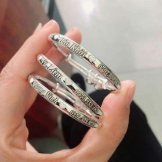 Lắc bạc ta kiểu trơn khắc tên cho bé