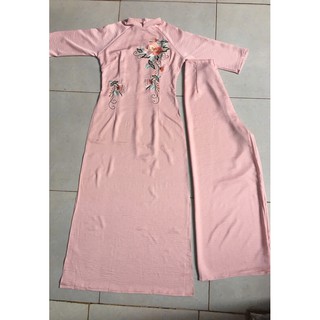 Áo dài thêu ( sale mẫu lẻ size)