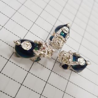 Long quy đổi màu 3D 10x20mm