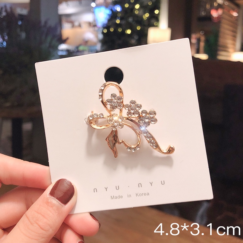 Ghim cài áo hình hoa đính đá và ngọc trai nhân tạo dễ thương tùy chọn