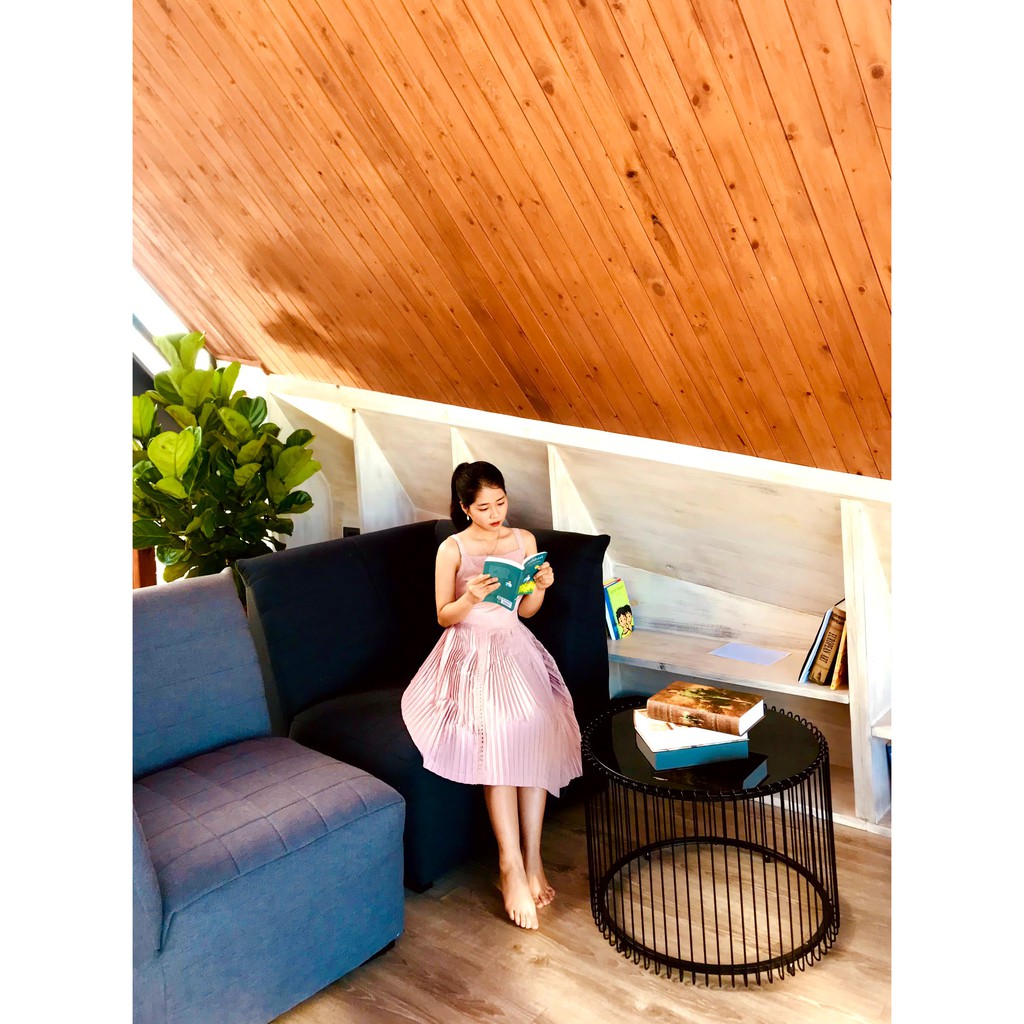 Iris Dress – Đầm dây xếp ly phối ren | BigBuy360 - bigbuy360.vn