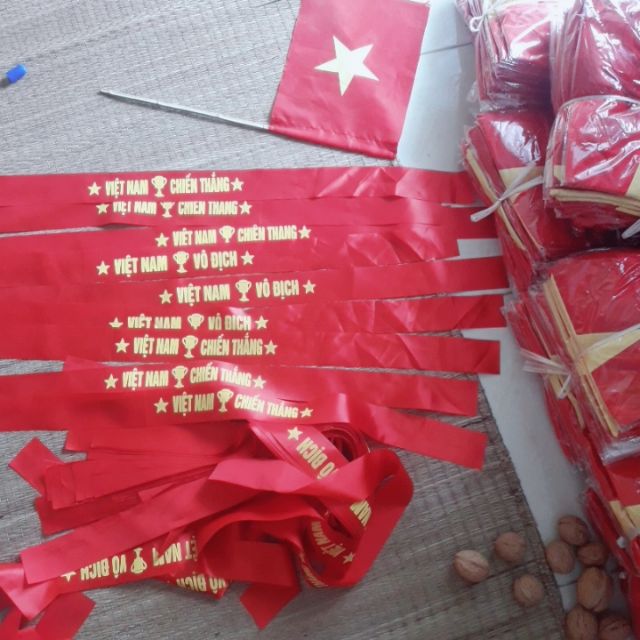 Combo 2 áo +băng rôn