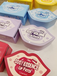 Mᴀ̣̆ᴛ ɴᴀ̣ ᴍᴏ̂ɪ 30 miếng BERRISOM SOS ESSENCE LIP PATCH