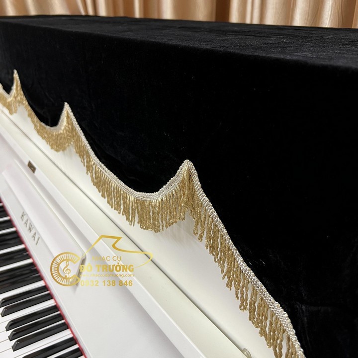 Khăn Phủ Đàn Piano Nhung đen tua rua vàng