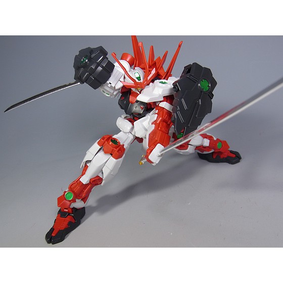 Mô hình lắp ráp HG BF 1/144 Gundam Sengoku Astray Bandai