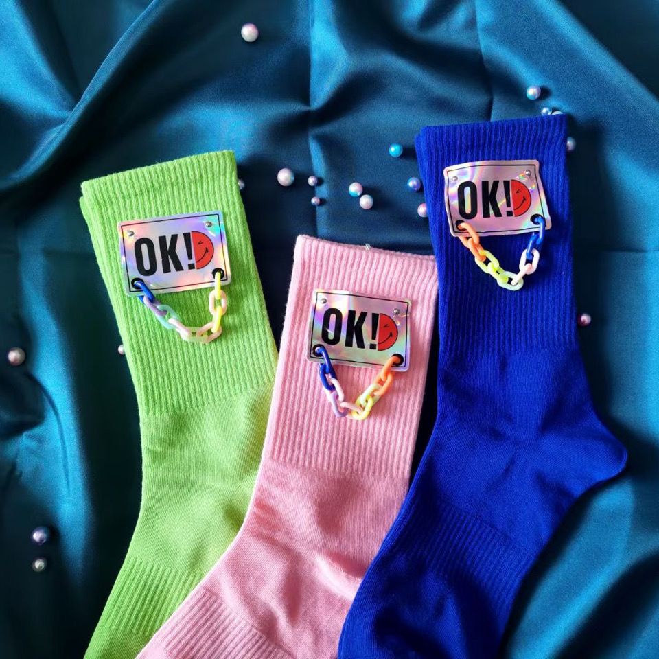 Vớ Cotton Cổ Cao Vừa Nhiều Màu Sắc Tươi Sáng Phong Cách Đường Phố Thời Trang Xuân Thu Chất Lượng Cao Phong Cách Mới 2022