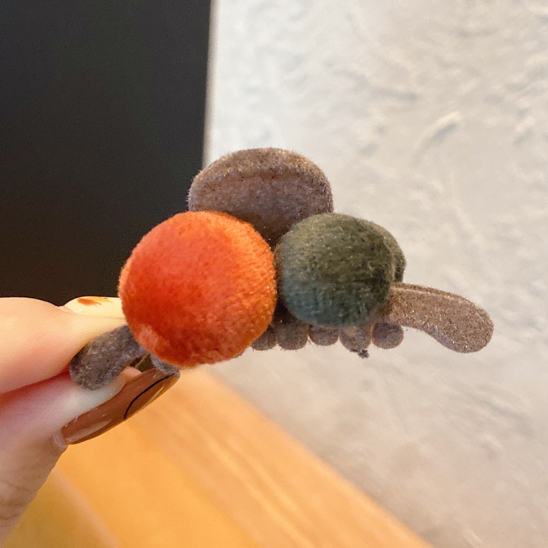 Kẹp tóc lông cừu hình cá mập dễ thương phong cách Hàn quốc