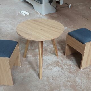 Bàn trà tròn vân gỗ 50x50