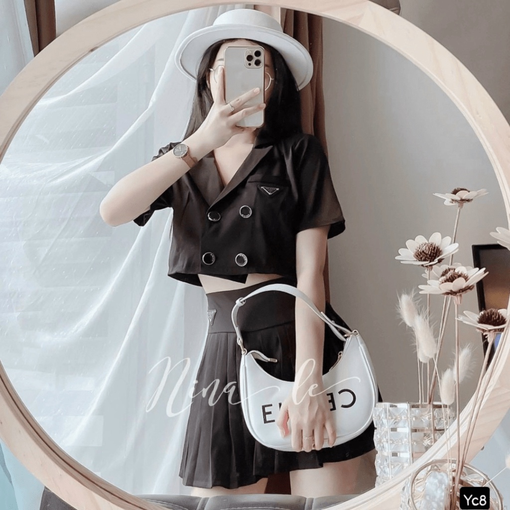 Mẫu HOT Siêu Hời Cho các Nàng Sét Bộ Áo Vest Ngắn Phối Váy FORD Sang trọng UP