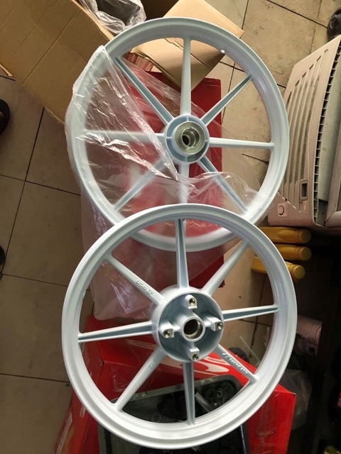 Mâm RCB 8 cây 2 đĩa yamaha " chính hãng " gắn ex 135 chính hãng