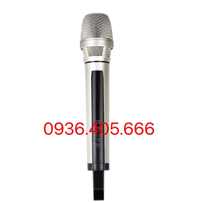 micro Yamaha Y520 kết nối với mọi xe ôtô qua sóng FM tần số 87.5 mhz