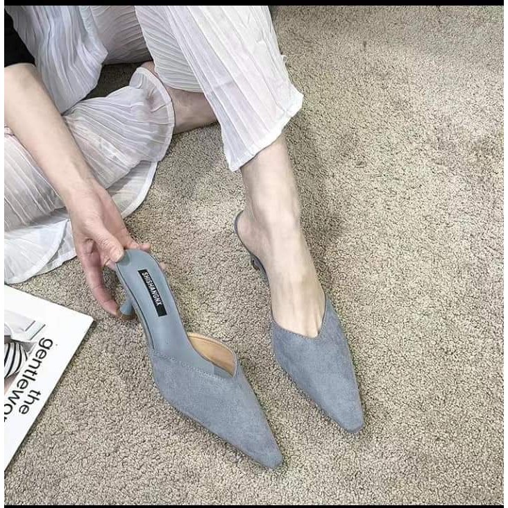 Giày cao gót kitten heels 3cm phong cách cổ điển