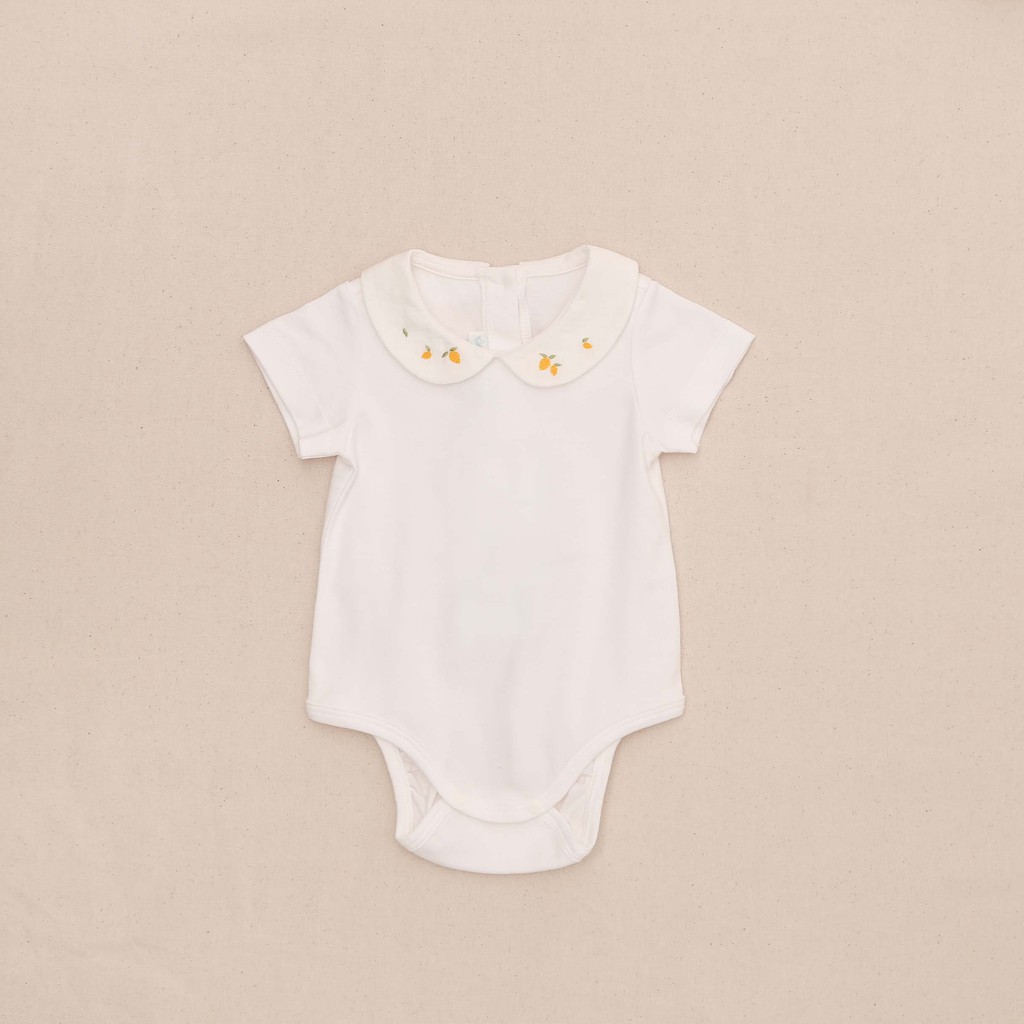 Body Cộc Trắng, Cổ Thêu Chanh (Petit à Petit)