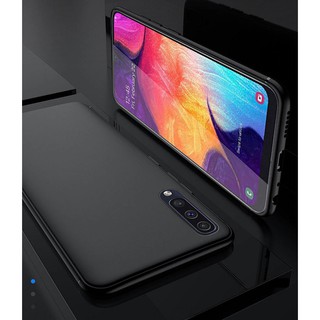 Ốp lưng silicon màu đen Samsung A70