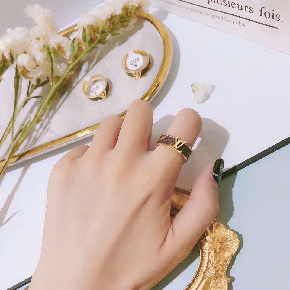 Nhẫn Da Thời Trang 2022 Dành Cho Nữ