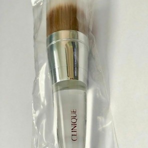 Cọ Nền, Cọ Đa Năng Clinique Foundation Buff Brush