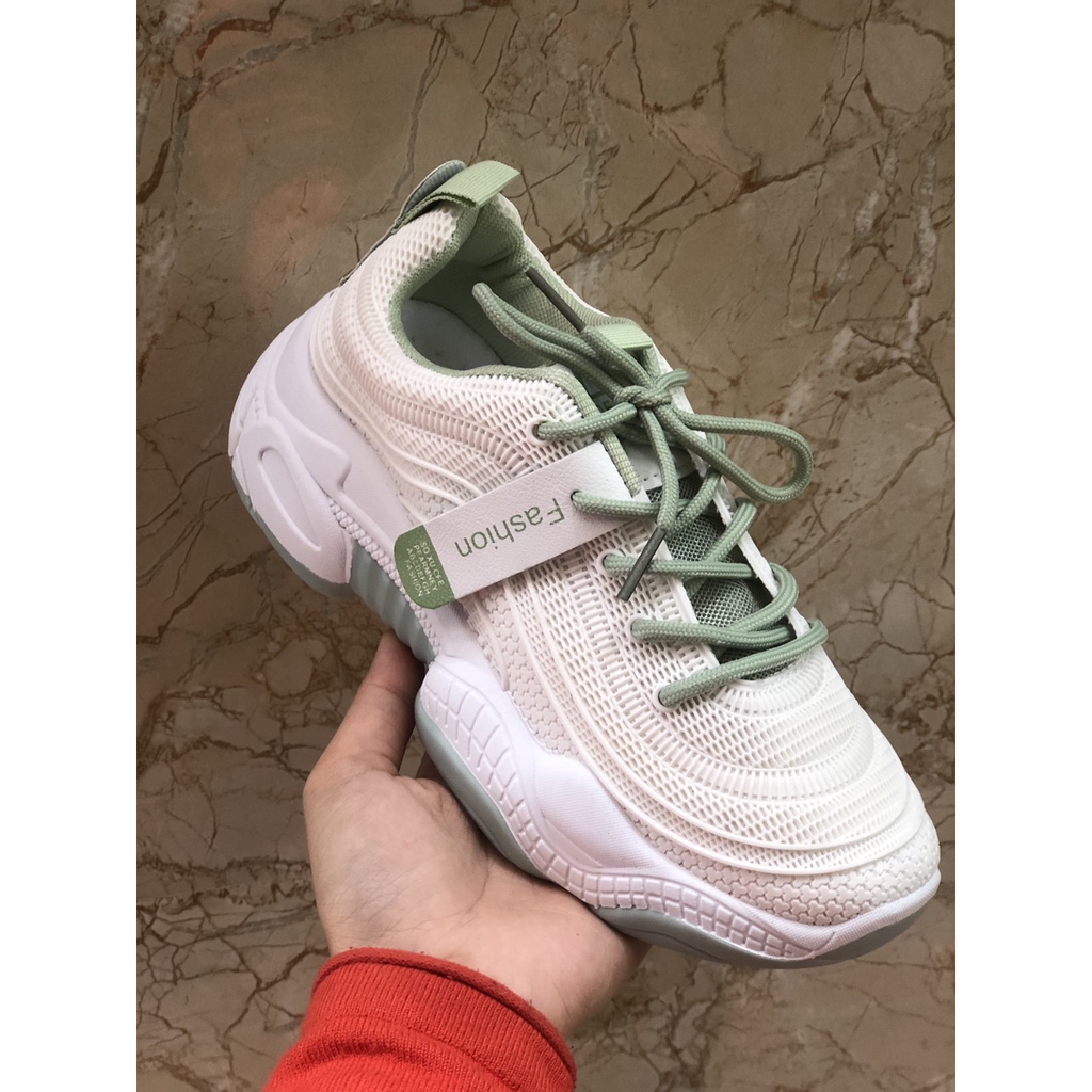 Giày thể thao viền sóng nâng đế chất đẹp mẫu mới 2020 | BigBuy360 - bigbuy360.vn