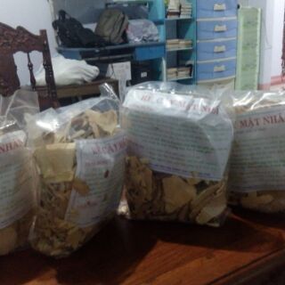 RỄ CÂY MẬT NHÂN 1KG
