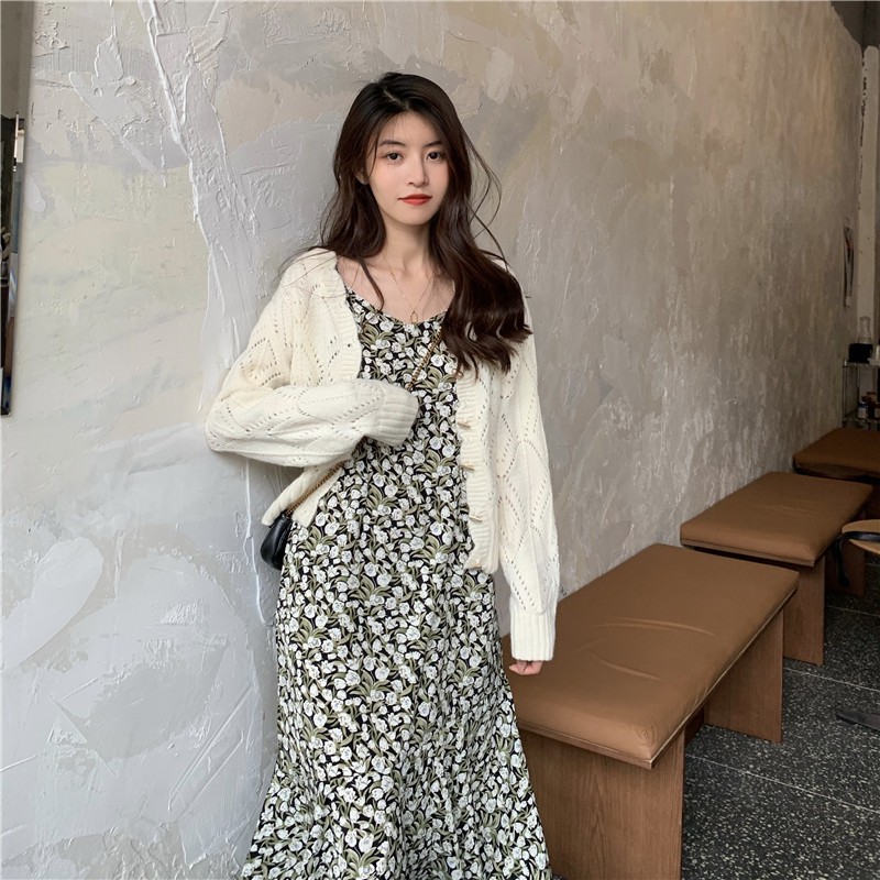 Set Trang Phục ULZZANG Váy Liền Hoa Nhí 2 Dây + Áo Khoác Cardigan Cho Bạn Nữ