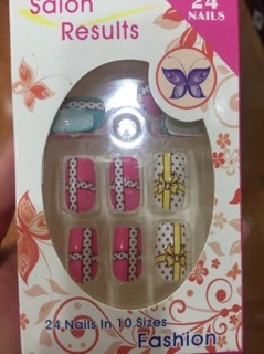 Combo 100k/4 bộ nail ( 1 bộ nail 24 móng )