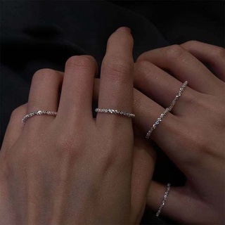 Nhẫn bạc lấp lánh 
