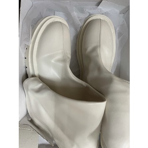 GIÀY BỐT ULZZANG CAO KHÓA KÉO ĐẾ CAO 5 CM
