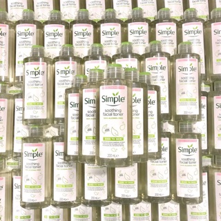 Nước hoa hồng simple