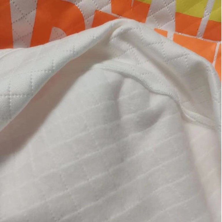 Áo Sweater Nữ Cổ Tròn Dài Trung Bình In Chữ Khối Màu Mới | BigBuy360 - bigbuy360.vn