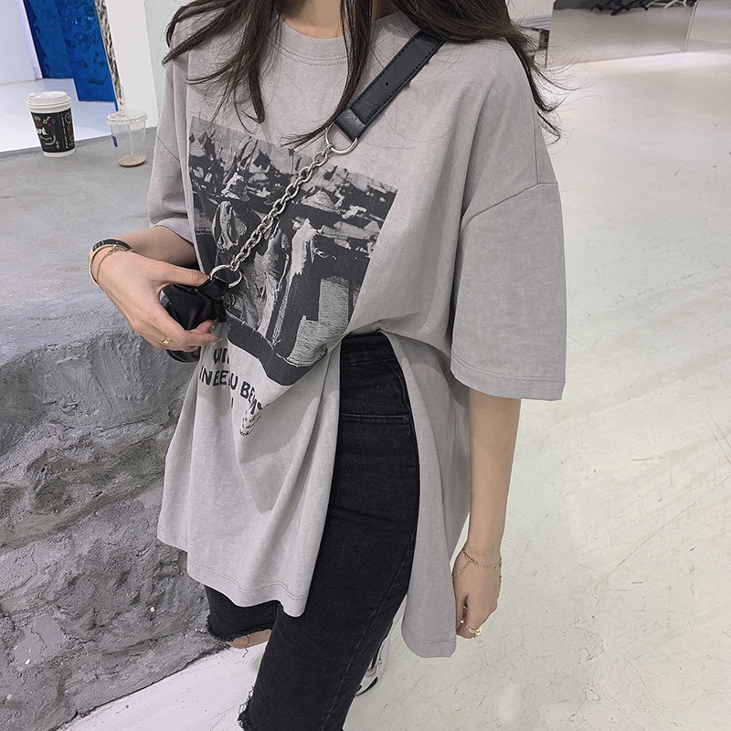 Áo thun tay ngắn cổ tròn dáng rộng thiết kế xẻ tà in họa tiết phong cách Hàn Quốc thời trang dành cho nữ