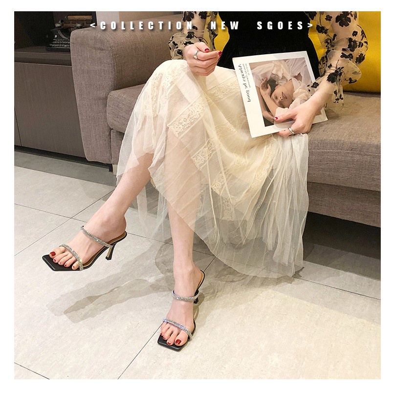 Guốc nữ bản 2 quai đính đá gót nhọn cao 7cm mã 678