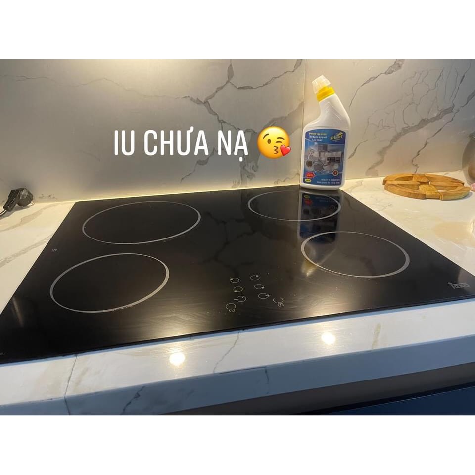 Dung dịch Smart Cleaner  tẩy vết bám dầu mỡ.