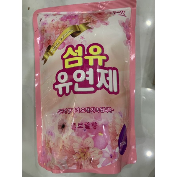 SIÊU HOT, nước xả vải Hanvit 1300ml Hàn Quốc hương ngàn hoa không gây kích ích da, dùng được cho cả trẻ sơ sinh
